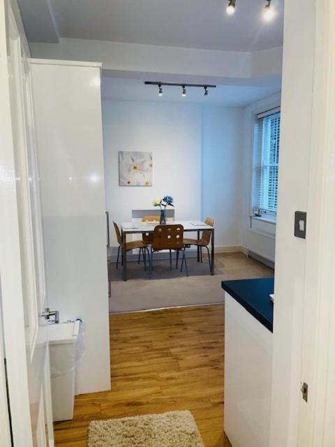 Luxury 2 Bedroom Apartment Marylebone! London Exteriör bild