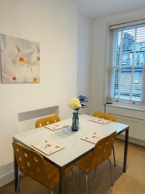 Luxury 2 Bedroom Apartment Marylebone! London Exteriör bild